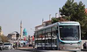 Başkan Altay: ‘Türkiye’nin En Ucuz Öğrenci Ulaşımı Konya’da’