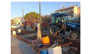Ekipleri Soğuk Havaya Karşın Sahada…