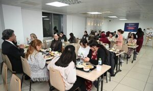 Başkan Kocaman İftar Sofrasında Öğrencilerle Buluştu
