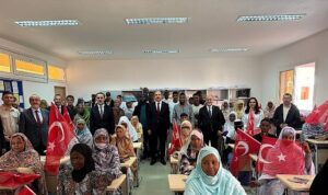 Moritanya’da Türkoloji Okuyan Afrikalı Öğrenciler UCLG Başkanı Altay’ı Coşkuyla Karşıladı
