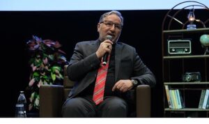 Mustafa Karataş Söyleşisi, Zeytinburnu Kültür Sanat’ta Gerçekleşti