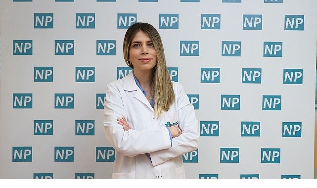 Ayna karşısında yapılan olumlamalar terapi yerine geçmiyor!