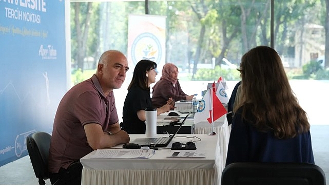 İnegöl Belediyesi’nden Öğrencilere Ücretsiz Yks Tercih Danışmanlığı