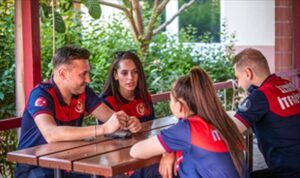 İzmir İtfaiyesi’nin ilk kadın şoförü