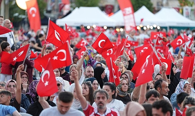 Kocaeli kol kola girdi, tek yürek oldu