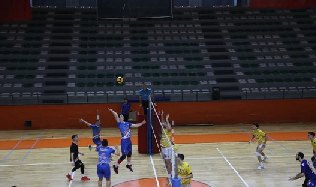 İnegöl Belediyespor Voleybolda Yeni Sezon İçin Sahaya İniyor